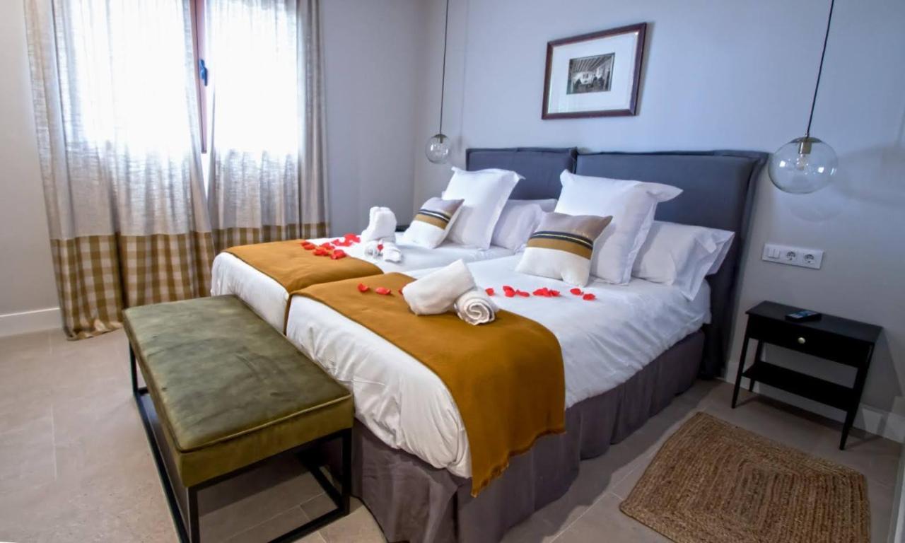 Hotel Tierras De Cebreros Eksteriør bilde