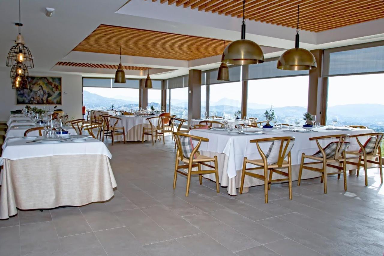 Hotel Tierras De Cebreros Eksteriør bilde