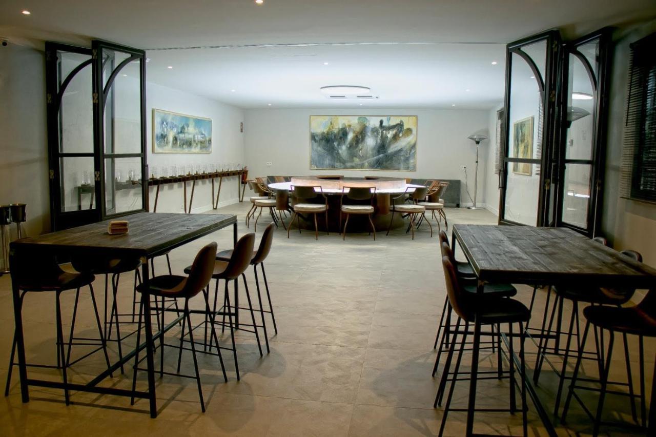 Hotel Tierras De Cebreros Eksteriør bilde